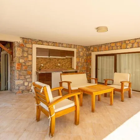 Deniz Ve Doga Manzarali 4+2 Dilara * Göcek