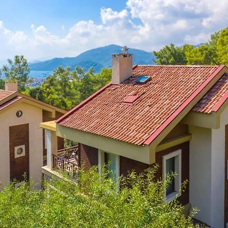 Villa Deniz Ve Doga Manzarali 4+2 Dilara *