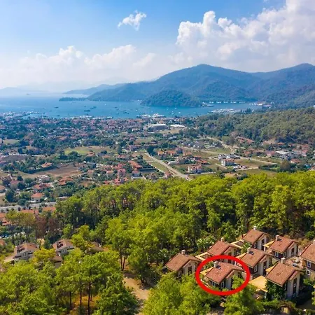 Deniz Ve Doga Manzarali 4+2 Dilara Villa *