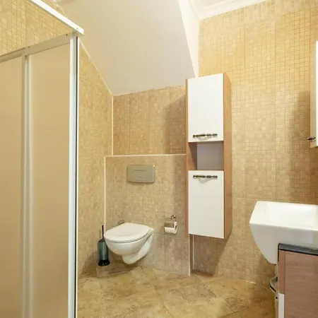 Villa Deniz Ve Doga Manzarali 4+2 Dilara Göcek